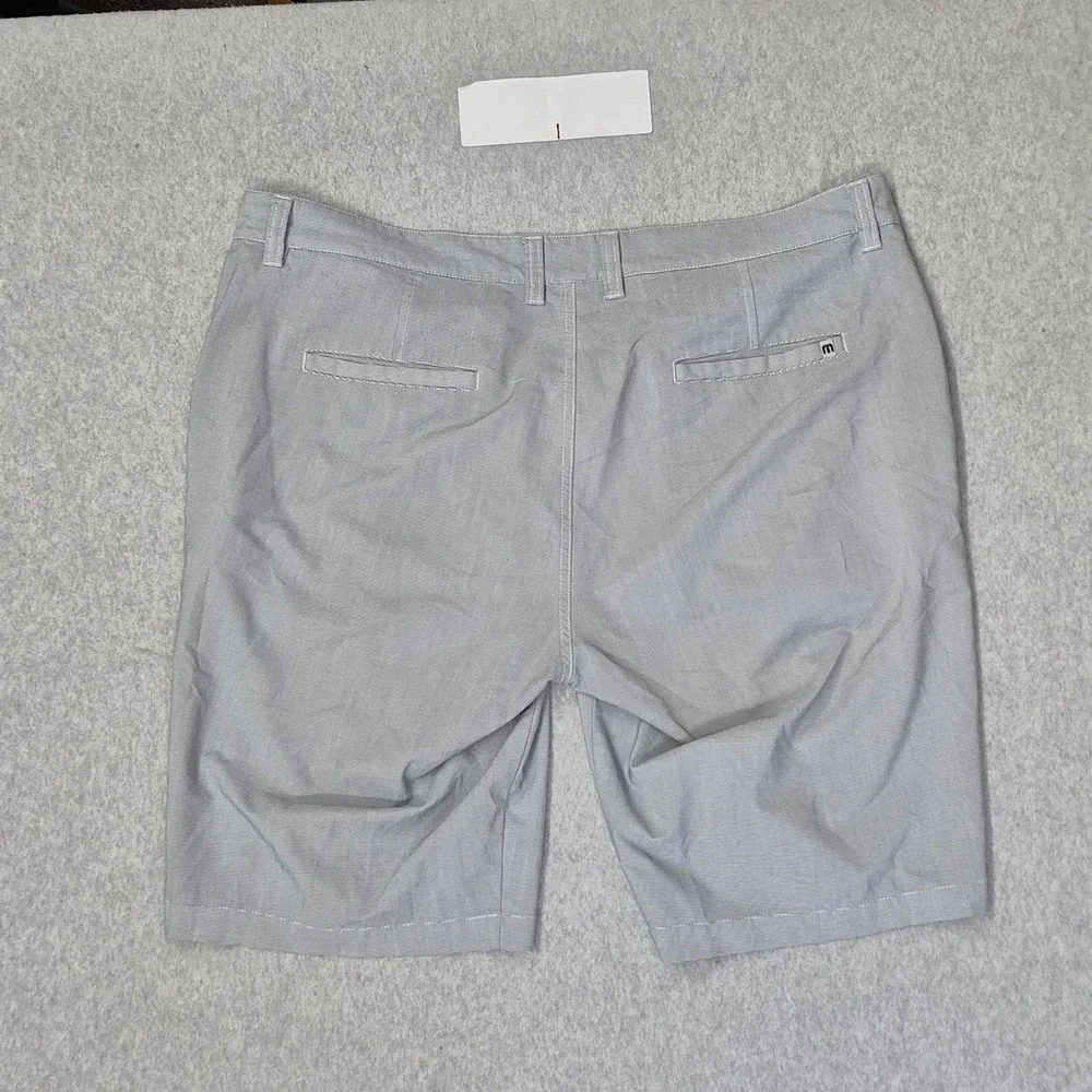Travis Mathew Men Shorts 38 Gray Striped Chino Button 11